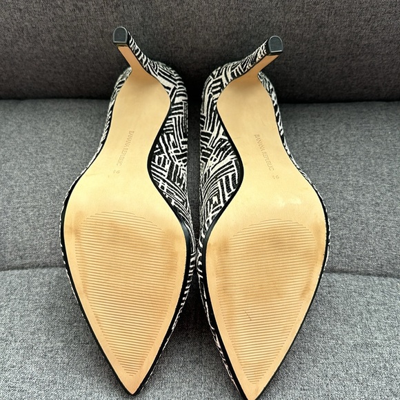 NIB Banana Republic Snakeskin Print Stiletto Heels - Picture 4 of 5